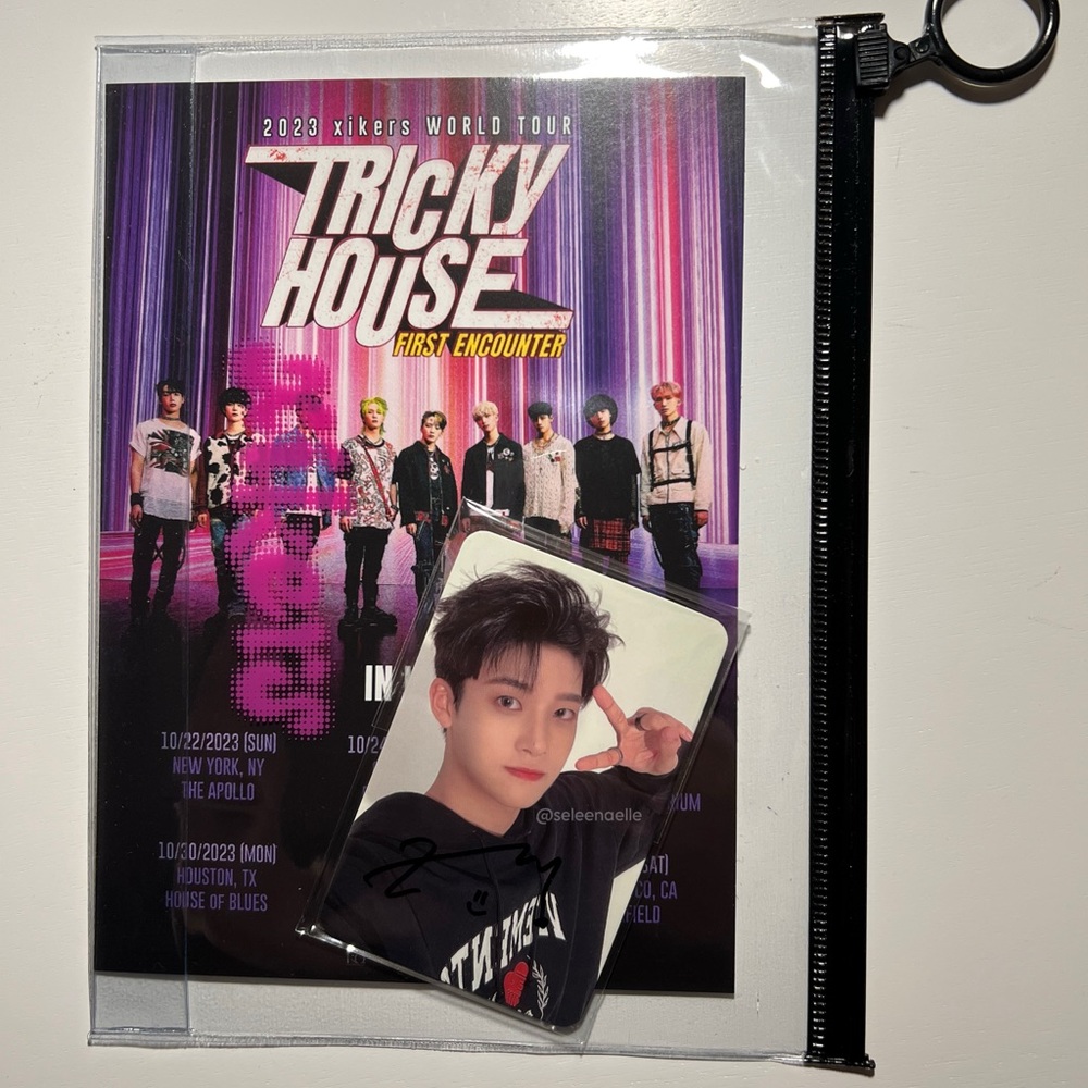 XIKERS JUNMIN SIGNED OFFICIAL PHOTOCARD